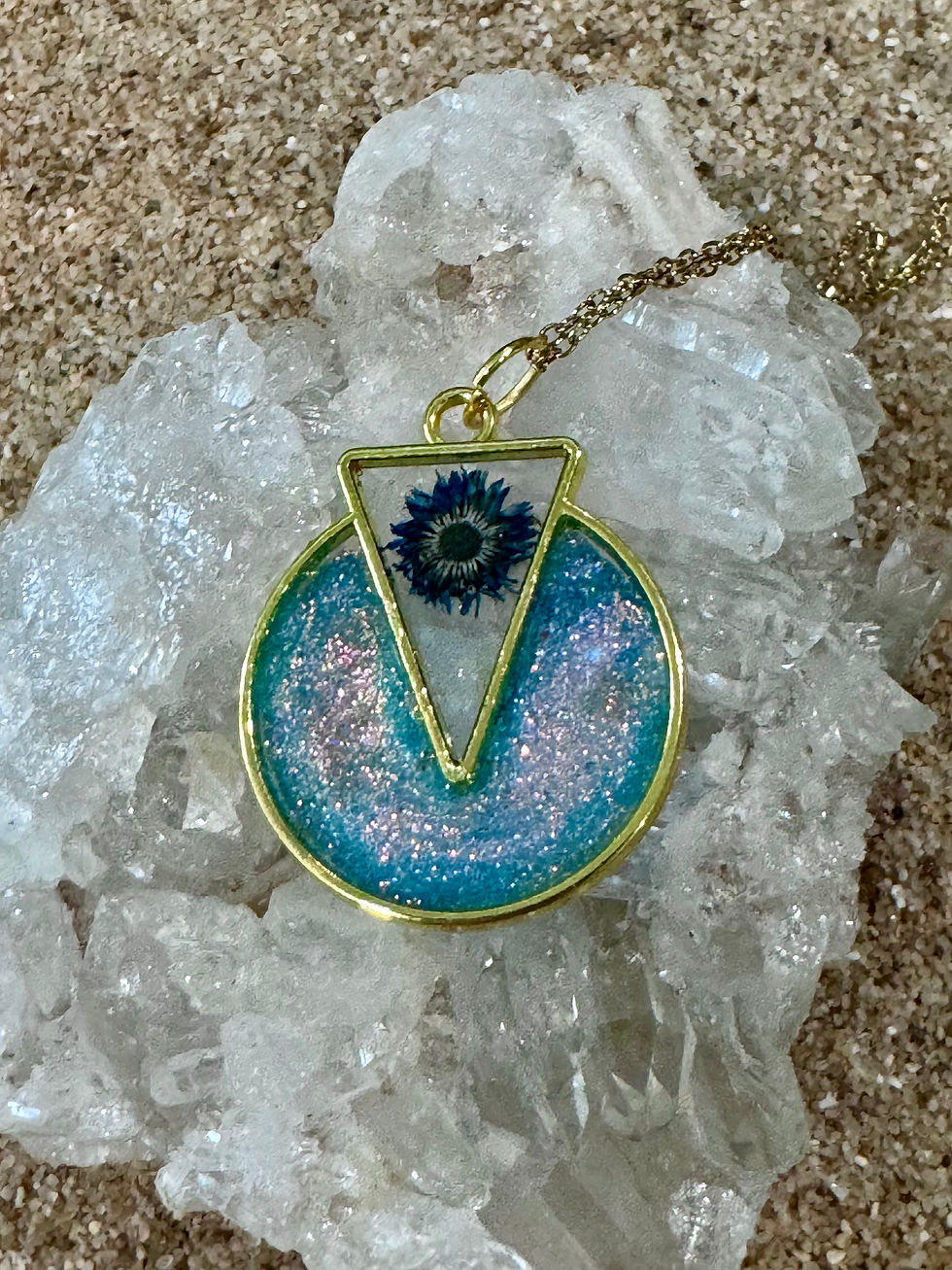 Thumbnail: Blooming Blue Necklace 