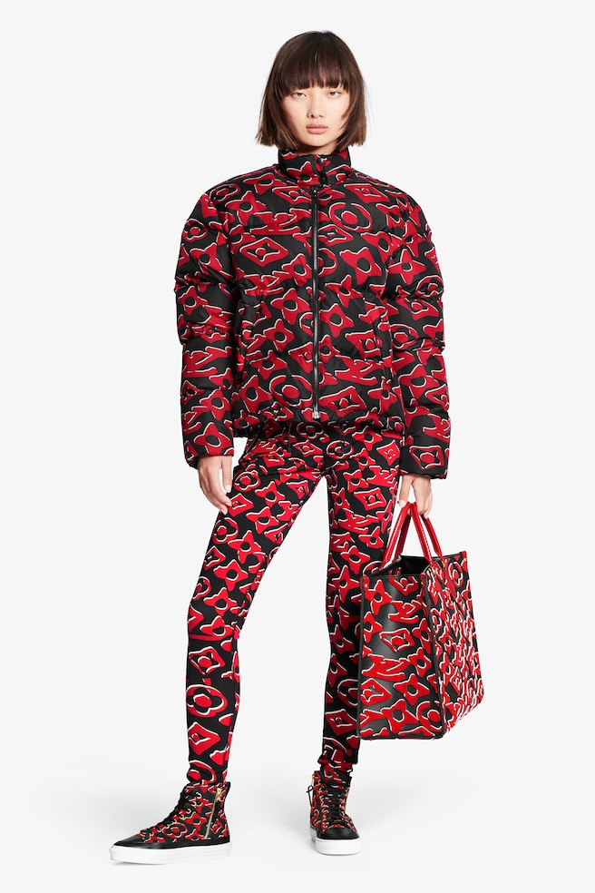 Custom Service - LV