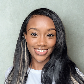Niquay Headshot.png