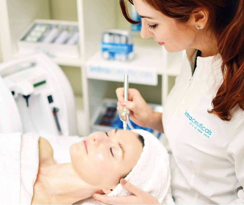 Hyaluronic Layering by Intraceuticals skintrust