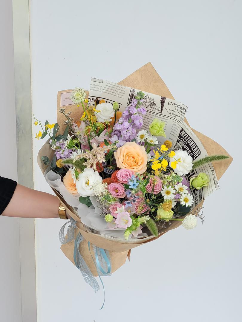 Thumbnail: Omakase Masterpiece Designer Bouquet