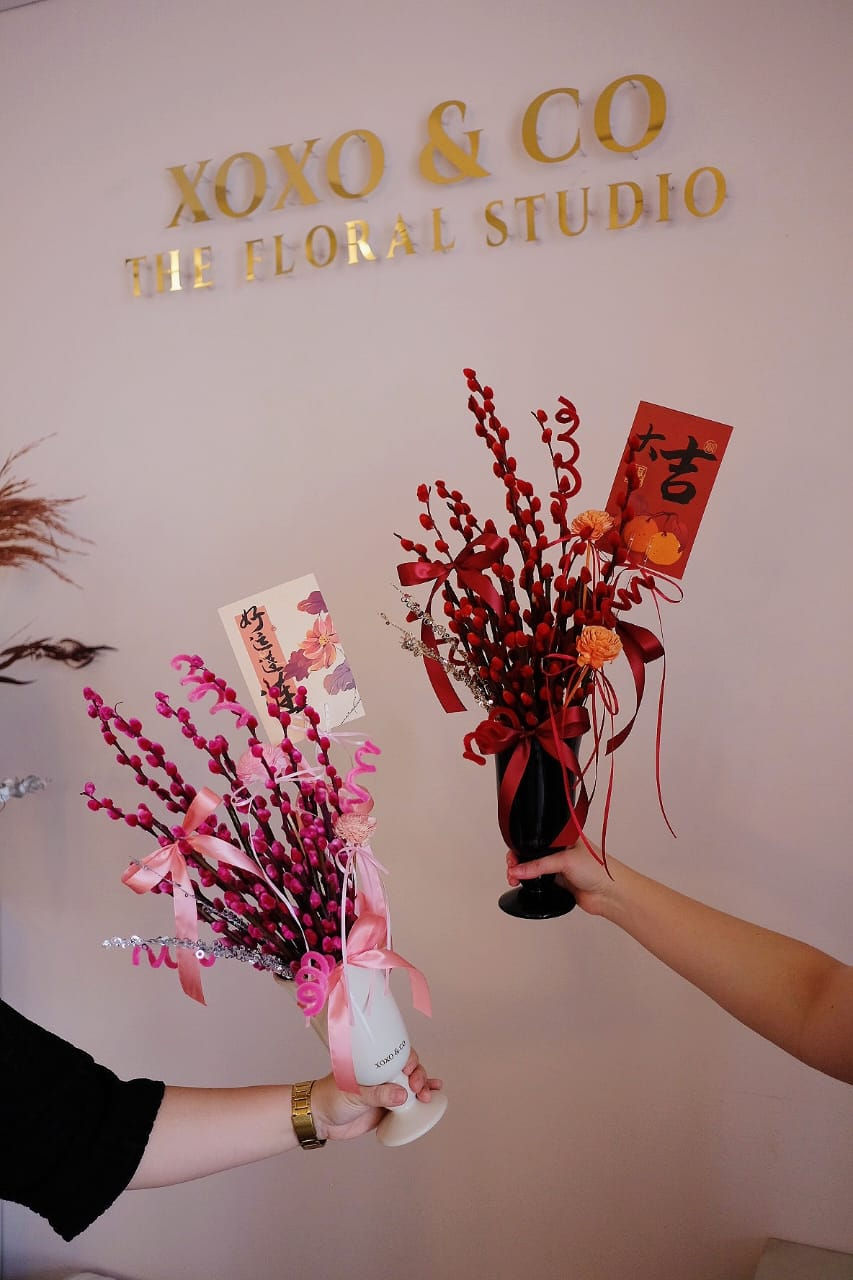 Thumbnail: 《银留旺财》 Pussy willow