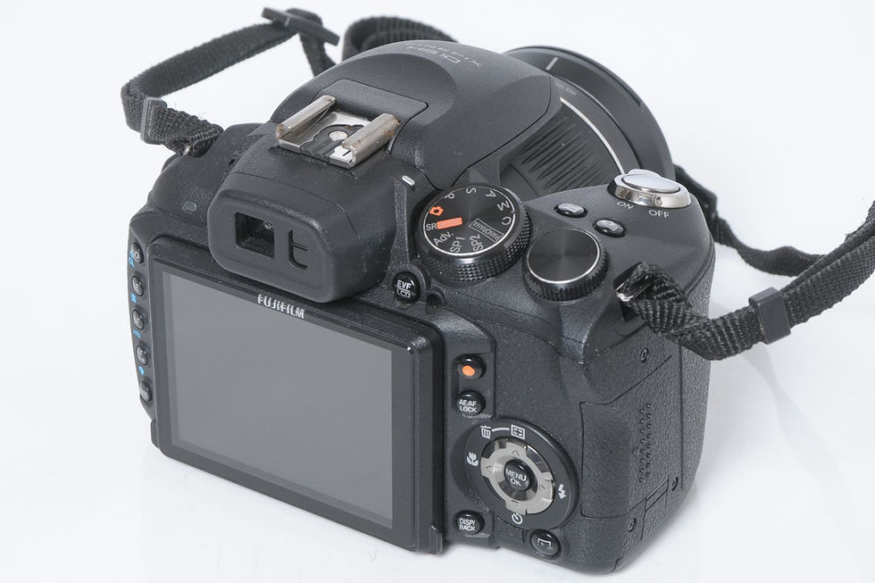 Fujifilm Finepix HS10 | Chukocamera