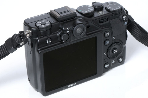 Nikon Coolpix P7000 | Chukocamera