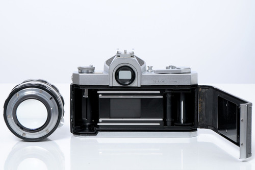 Nikon Nikomat FTN Nikkor-S Auto 50/1.4つき | Chukocamera