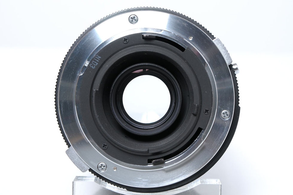 サムネイル： Olympus Zuiko Auto-Zoom 35-105 / 3.5-4.5