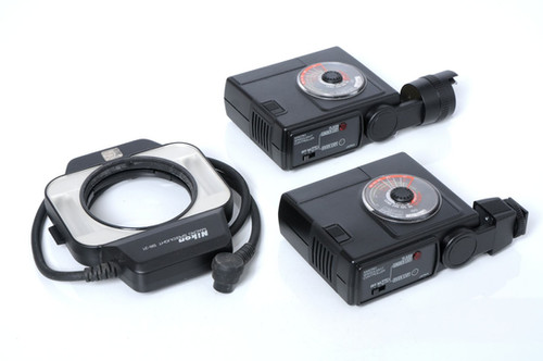 Nikon Speedlight SB-21 Set | Chukocamera
