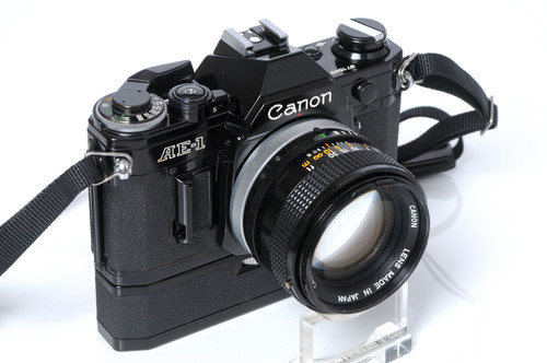 Canon AE-1 PROGRAM ＋FD50㎜レンズ　ケース付き【ジャンク】 2025年最新】Yahoo!オークション -canon ae1 ジャンクの中古品