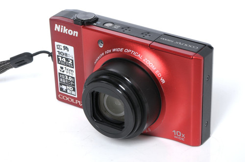 Nikon CoolPix S8000 Red | Chukocamera