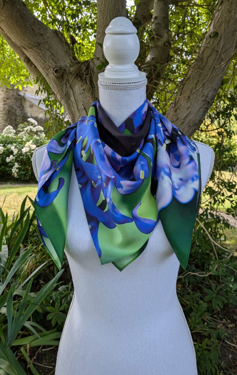 Thumbnail: Peruvian scilla silk scarf