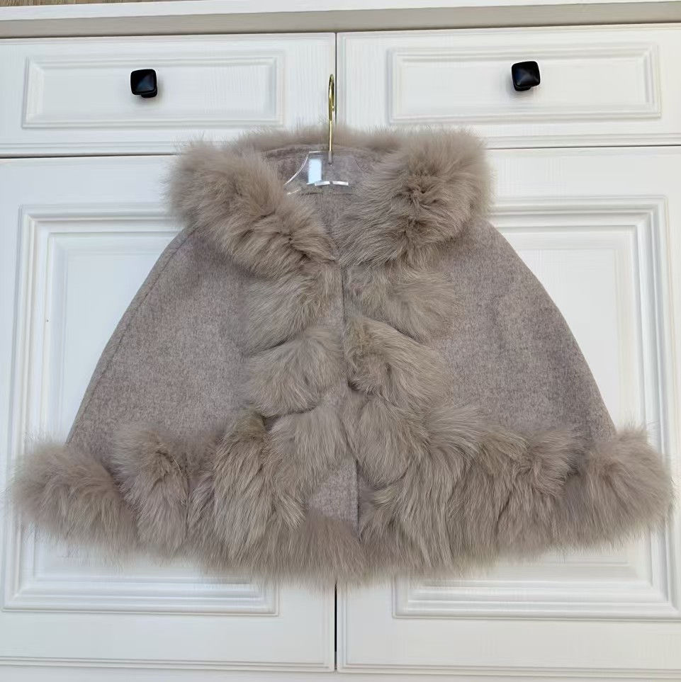 Thumbnail: Spanish Children Wind-proof Fox Fur Princess Coat Wool Jacket Baby Thickened Tod