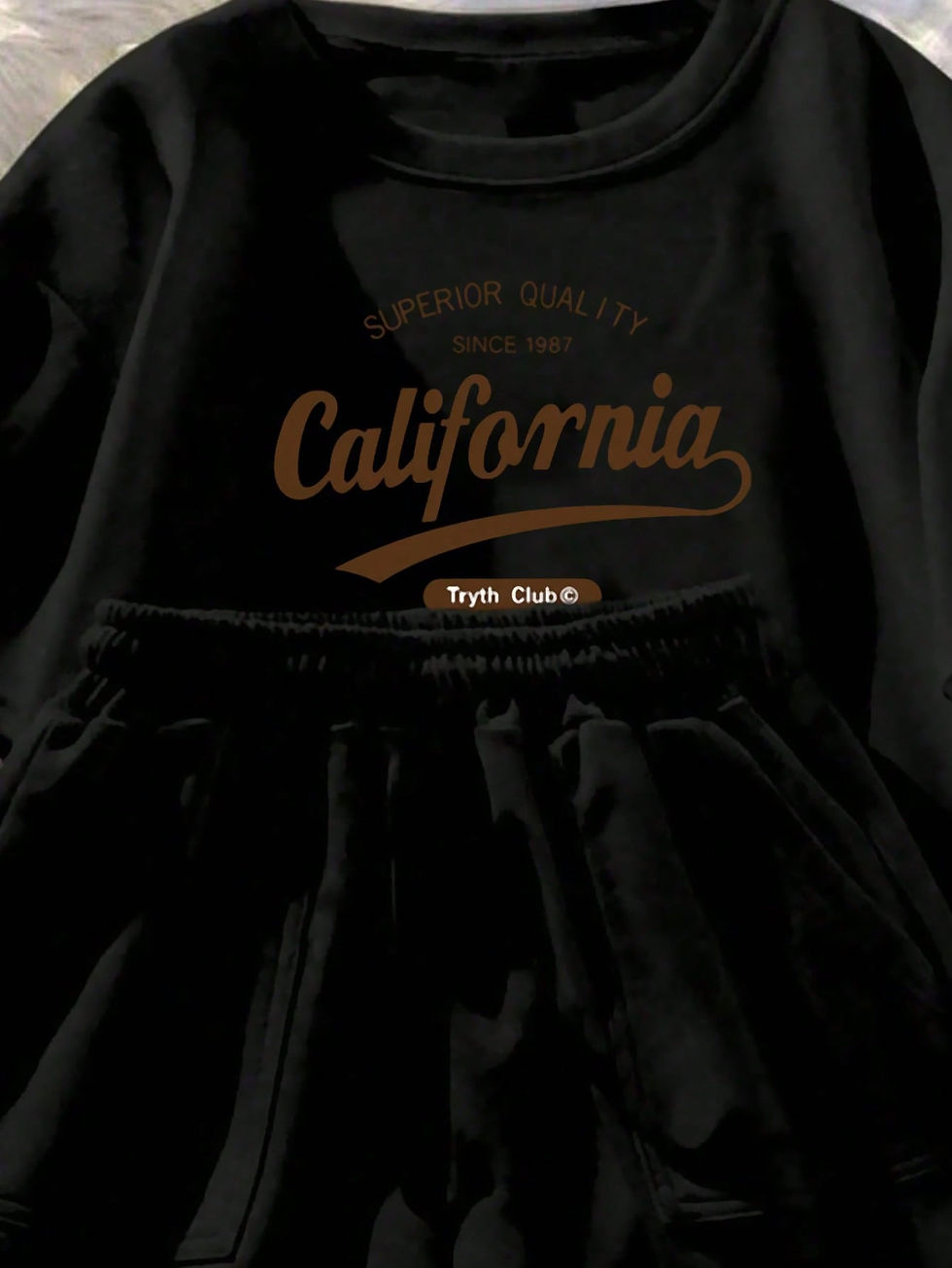 Thumbnail: Printed girls' summer set, short sleeved T-shirt paired with casual shorts, styl