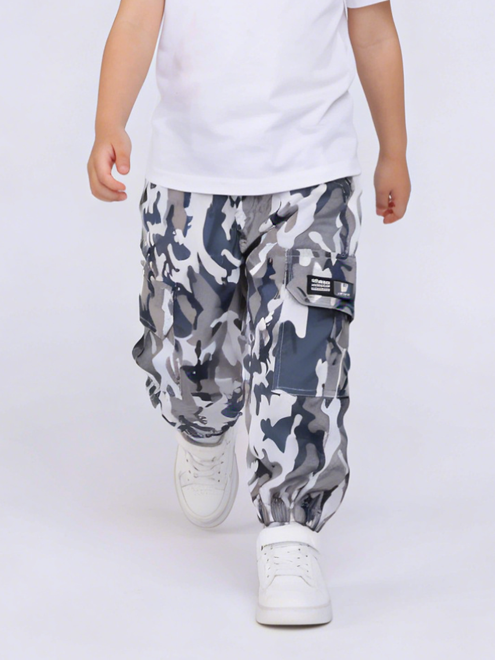 Thumbnail: Boys Camo Cargo Pants Kids Multi Pocket Camouflage Joggers Children Elastic Cuff