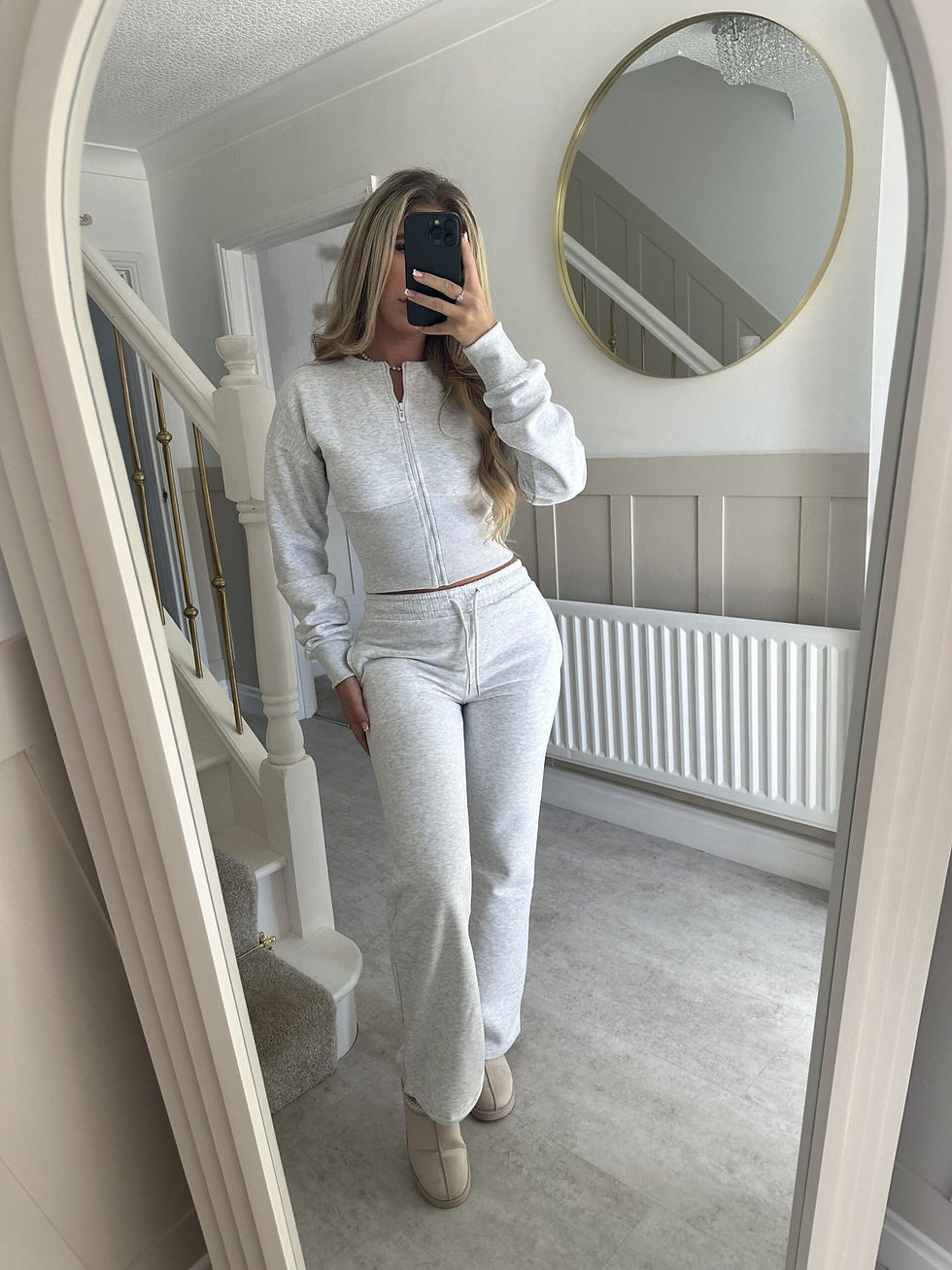 Thumbnail: Women's Casual Sports Two-piece Set Autumn And Winter New Fashion Long-sleeved Z
