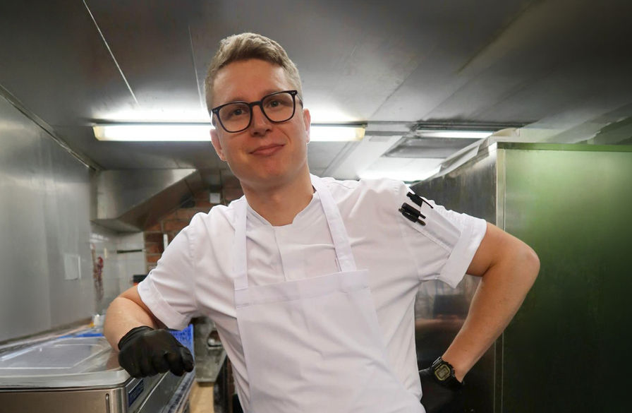 Valtteri Leppikangas Gastro Cateringin keittiöpäälliköksi