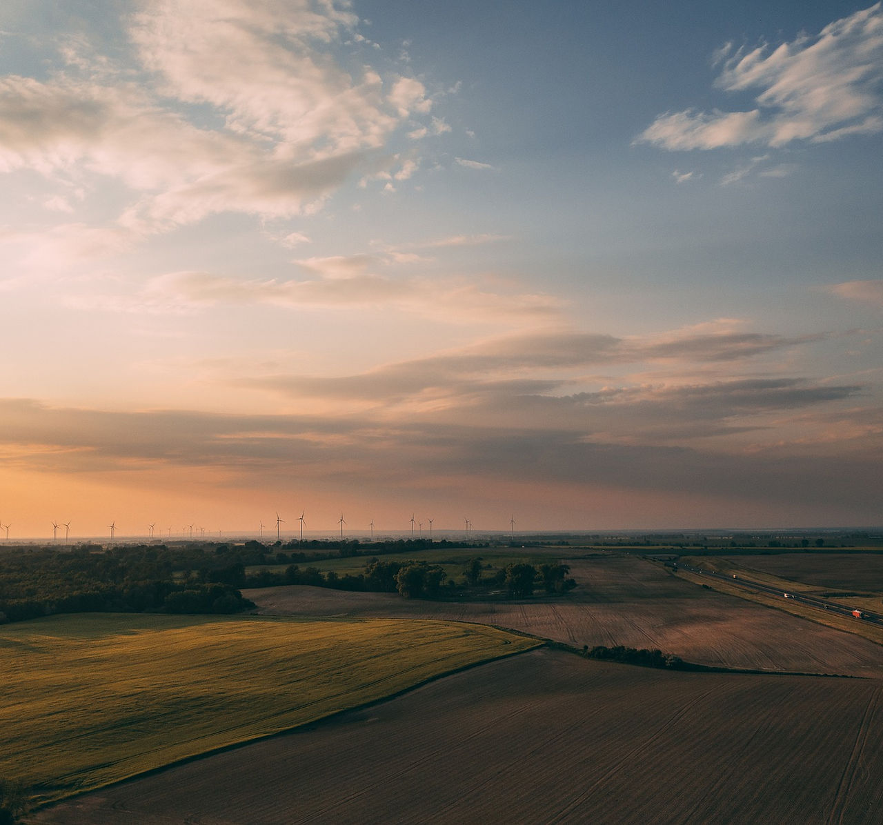 fields-g4db935283_1920.jpg