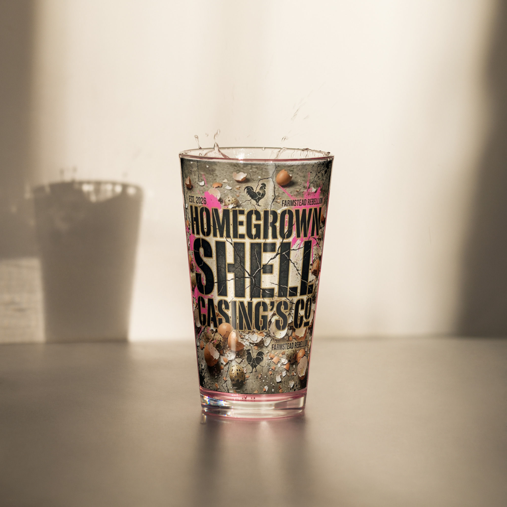 Shaker pint glass