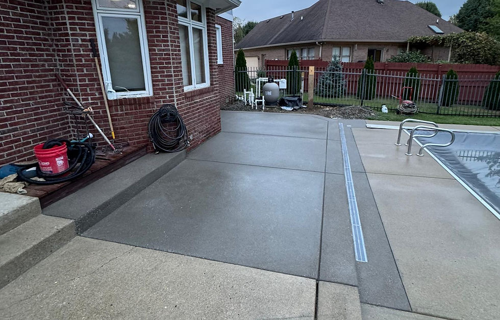 WhatsApp Image 2025-11-18 at 8.43_edited.jpg