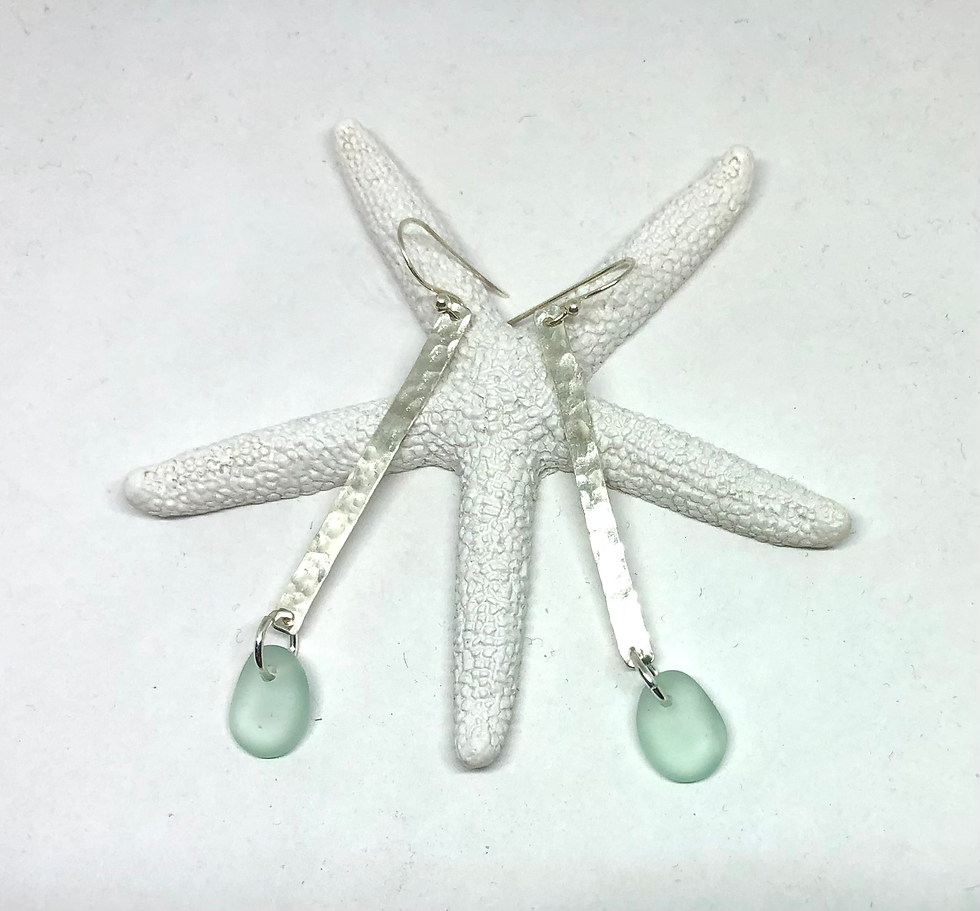 Thumbnail: Sterling Silver Hammered Bar Earrings