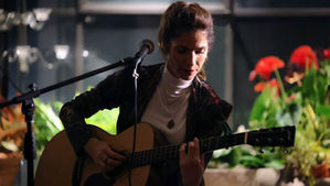 השקפה נכונה - יציבות יחסית בלב הסערה