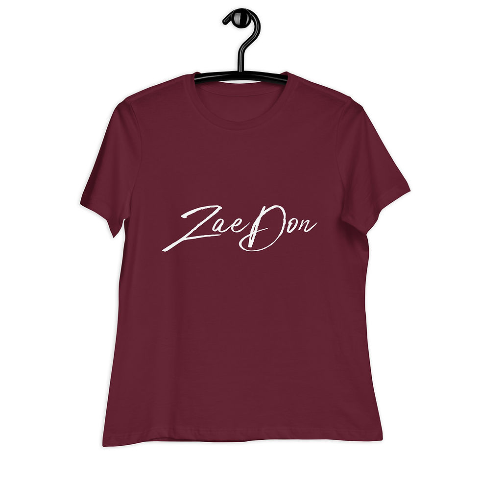 Thumbnail: Zaedons relaxed fit cotton t-shirt with white graphic print in an outdoor streetwear setting