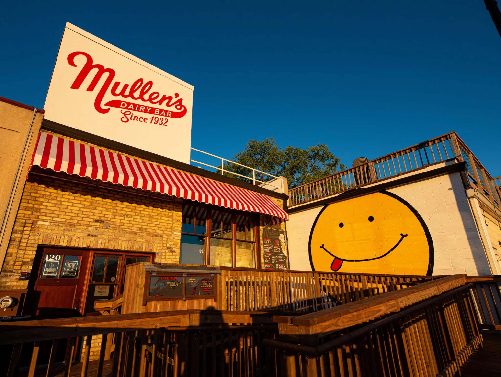 Mullen's Dairy Bar Wisconsin Ice Cream