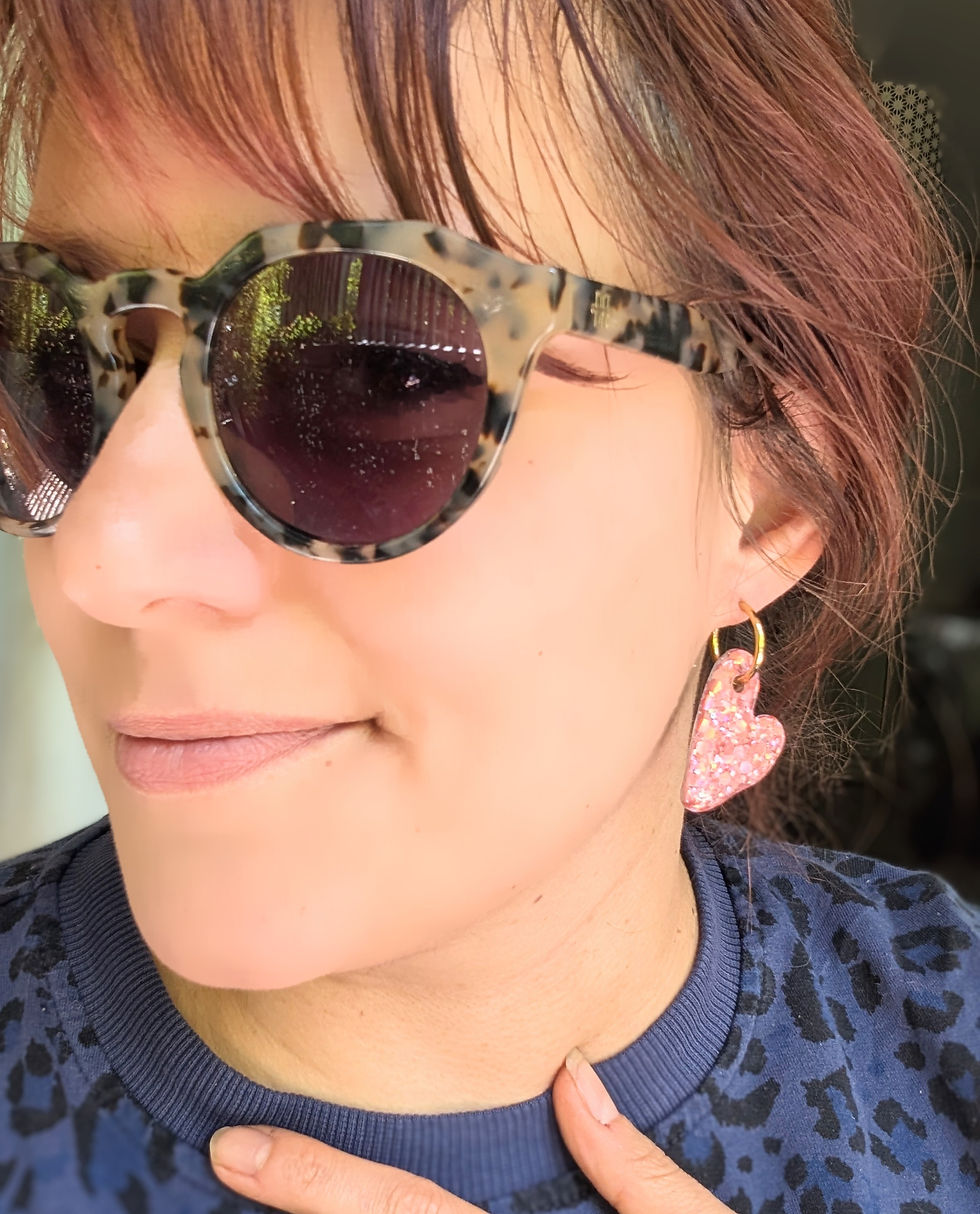 Miniature : Boucles d'oreilles coeurs d'aquarelle - by @Chymeratipic