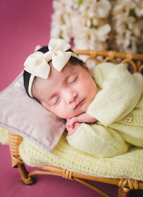 Shenu's Studio Vancouver family and newborn photographer