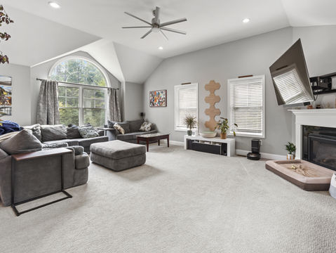 Professional Inside MLS HDR Imagery - Living Room - Concord NH
