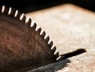 Cabinet-Making in the Digital Age: Timeless Craft Meets Technological Transformation