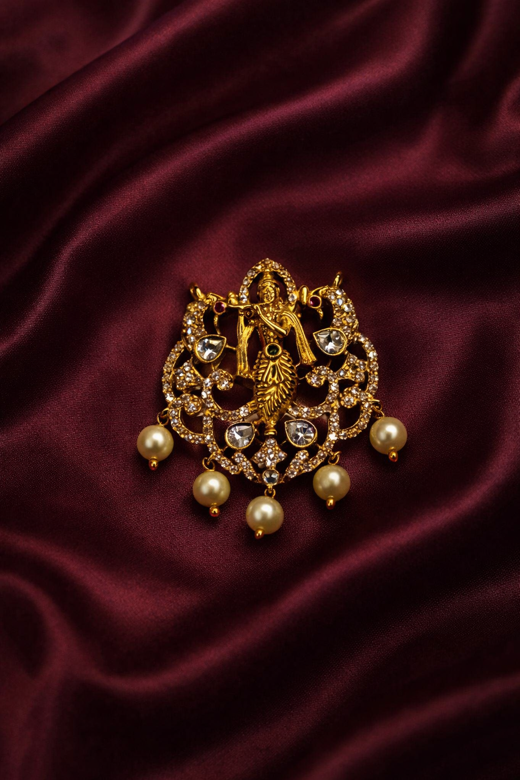 Pendant - white silver stones