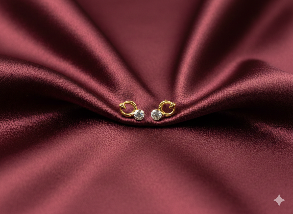 Anti Tarnish Letter G Stud Earrings