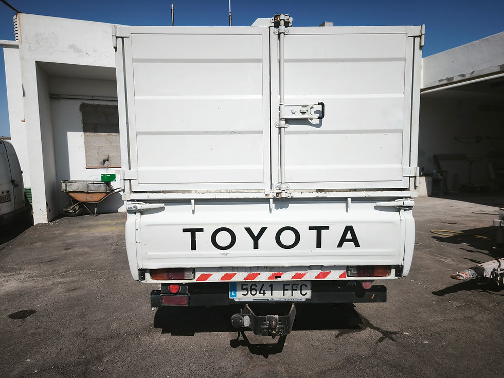 Miniatura: Toyota Dyna 100 doble cab