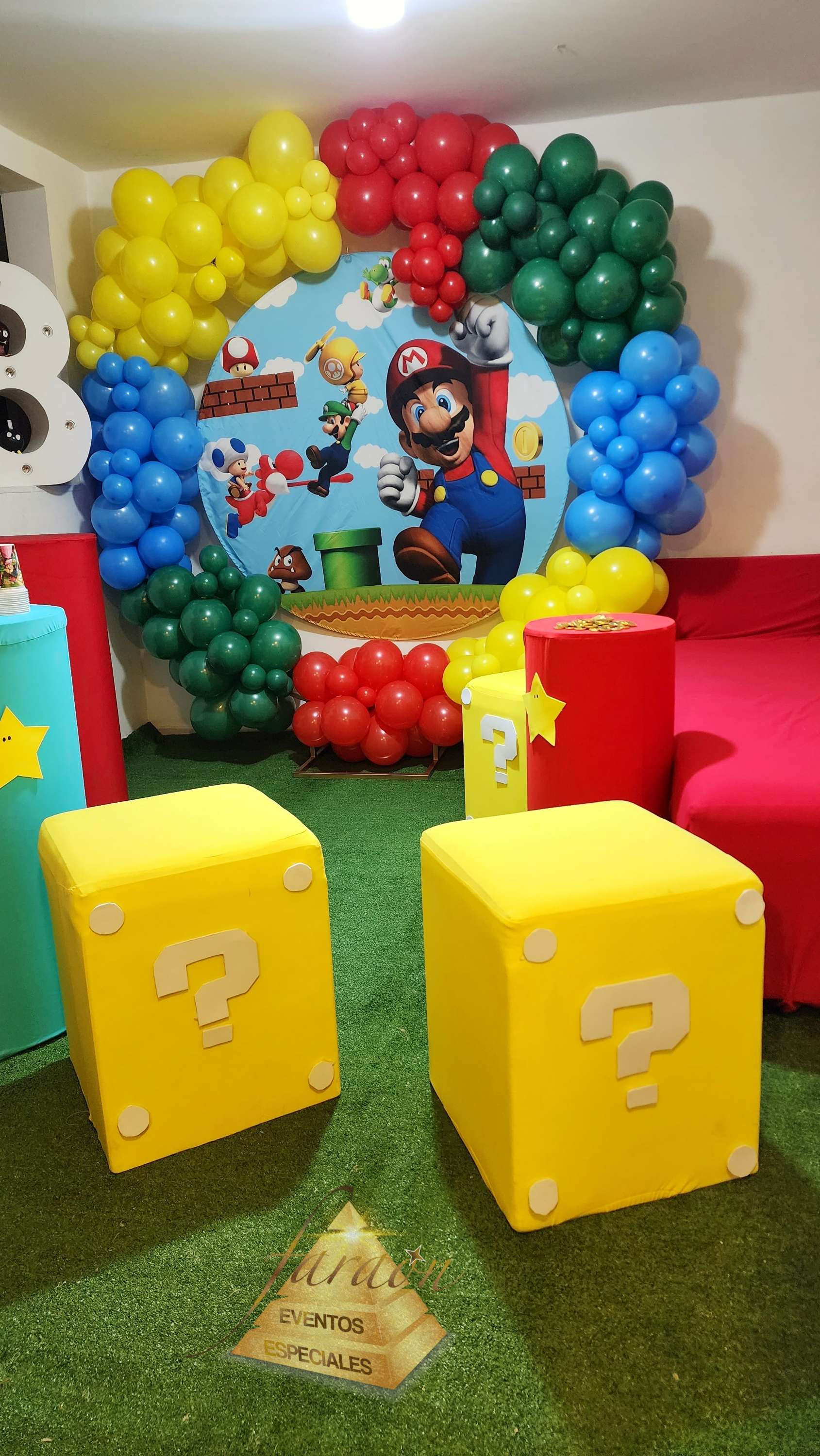 PUFF CUADRADO CON EXPANDES