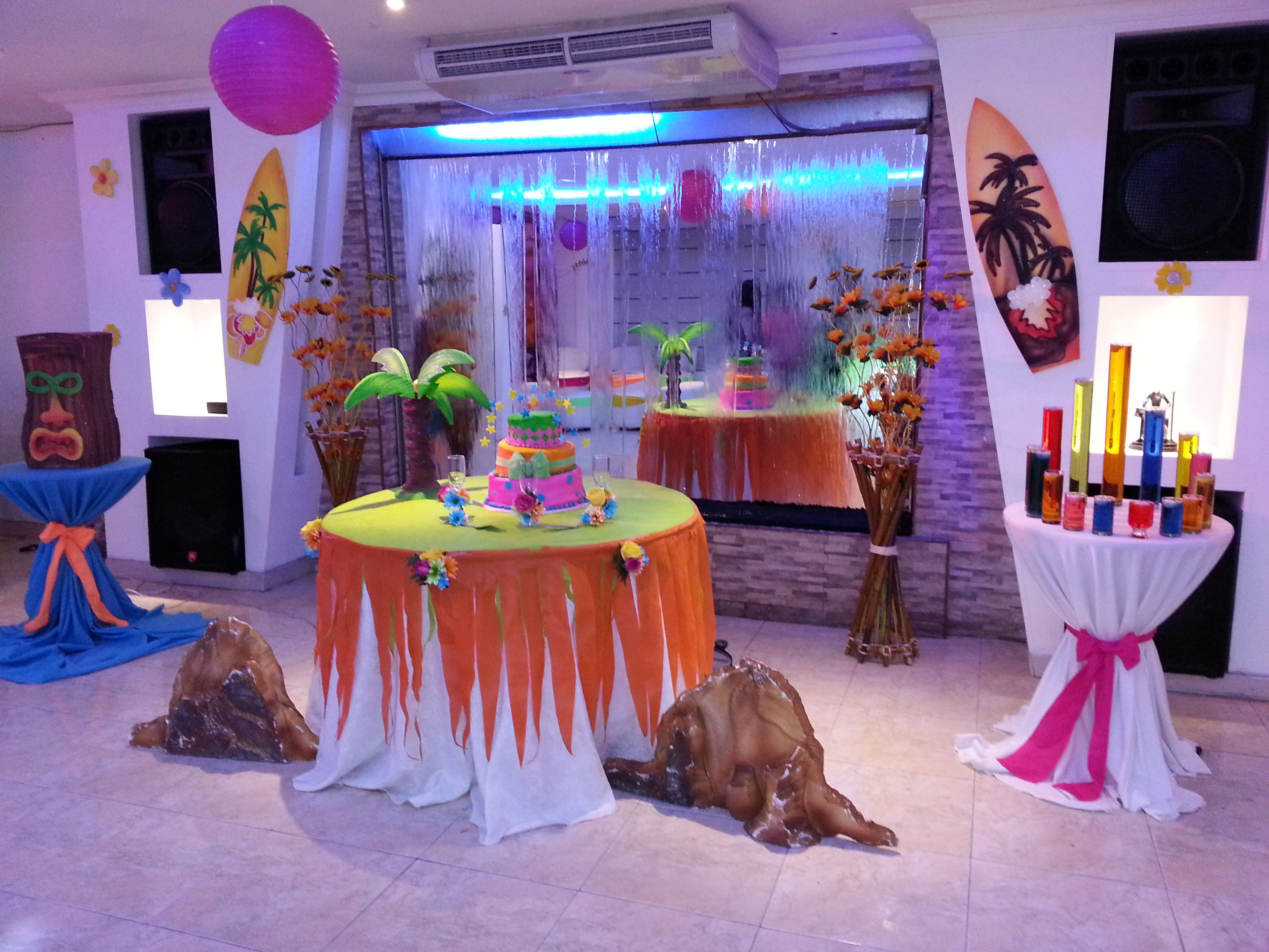 MANTEL DE COLORES MESA PONQUE