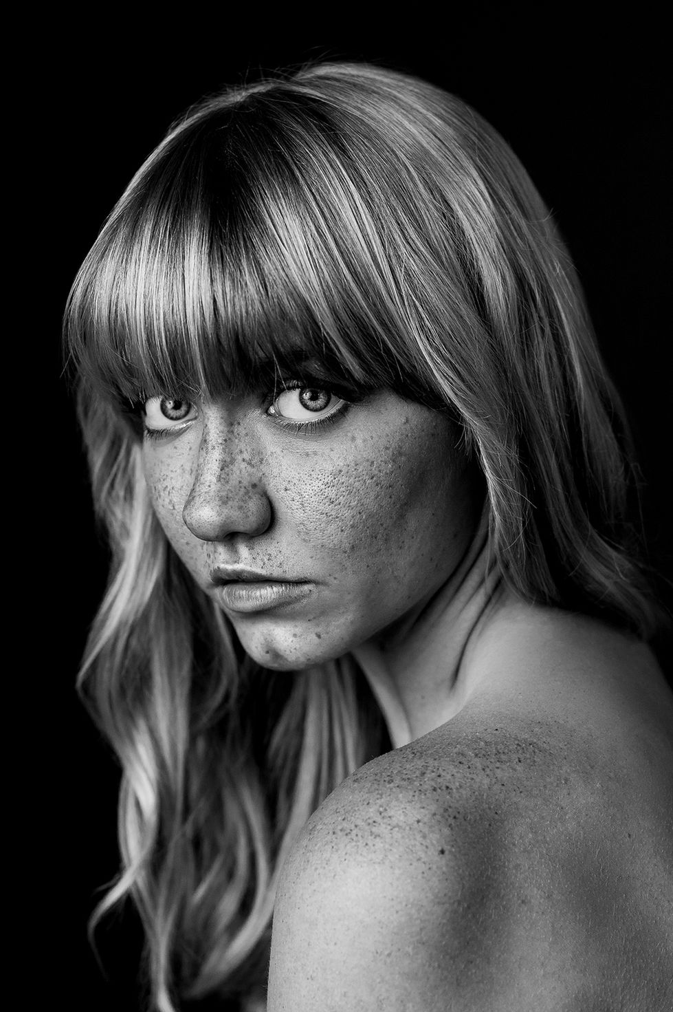 calderonfoto_freckles_vivi_9902_0,33x.jpg