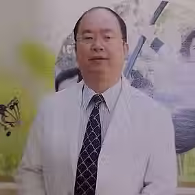 daddy Photo_edited.avif