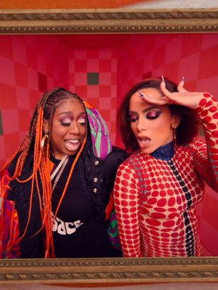 Anitta e Missy Elliott entregam tudo em mega produção do clipe de "Lobby"