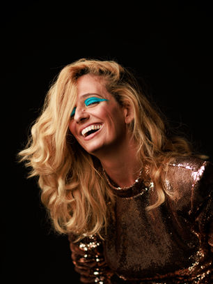 Letrux estampa seu lado mais animalesco em terceiro disco de estúdio