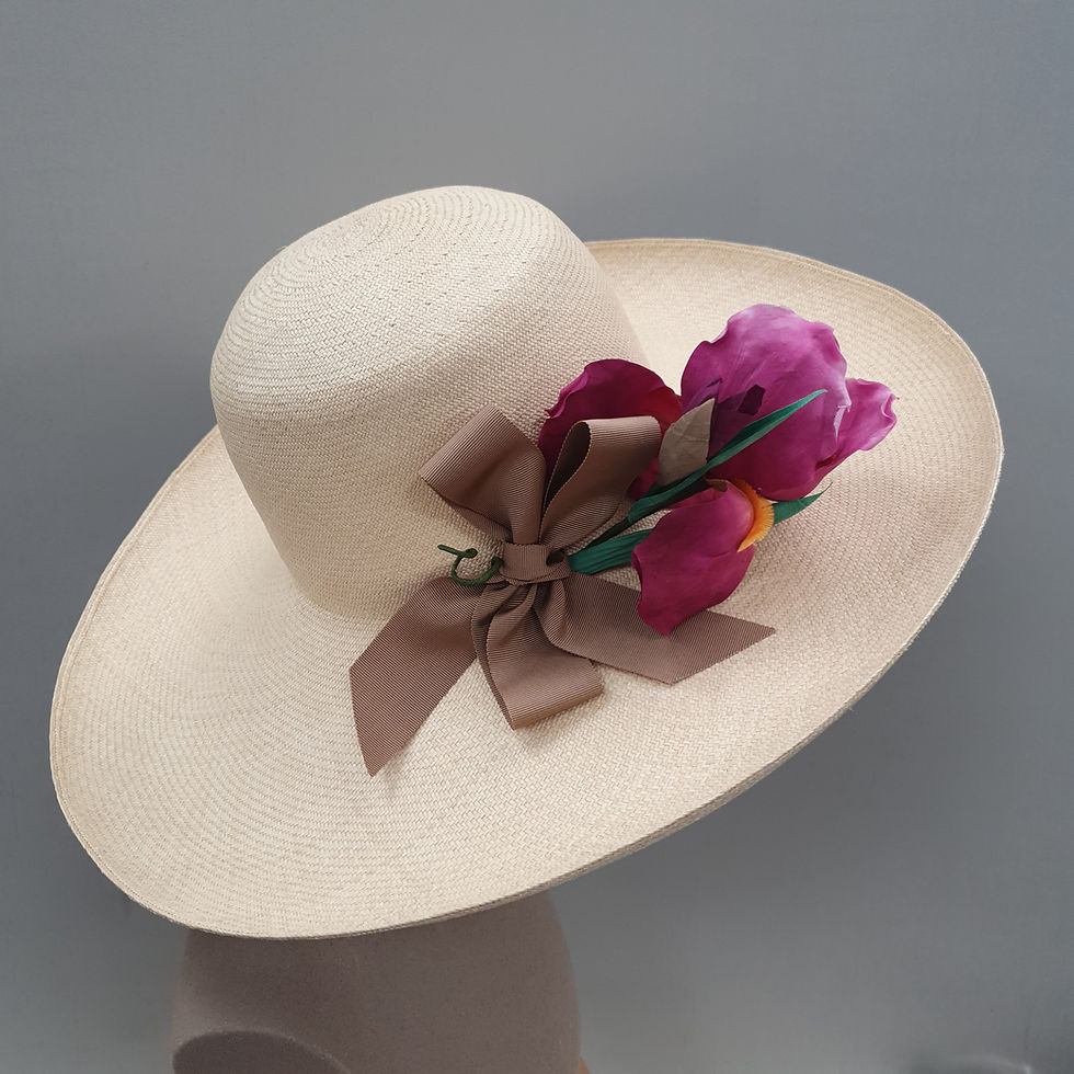 Thumbnail: Panama with Handmade Silk Iris