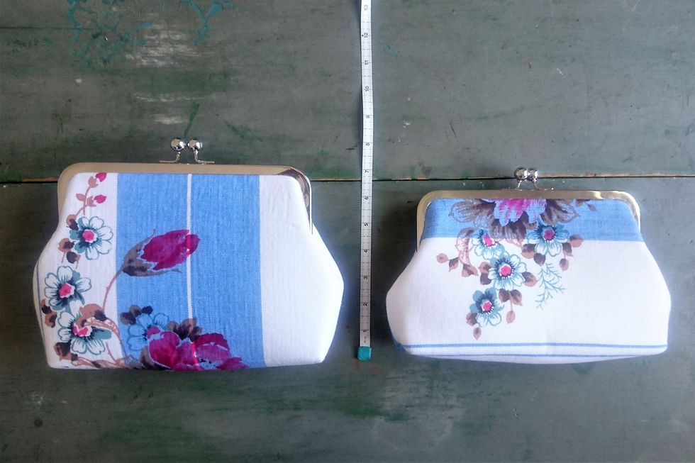 Thumbnail: Floral Rosa Vintage Linen Clutch Bags - Small
