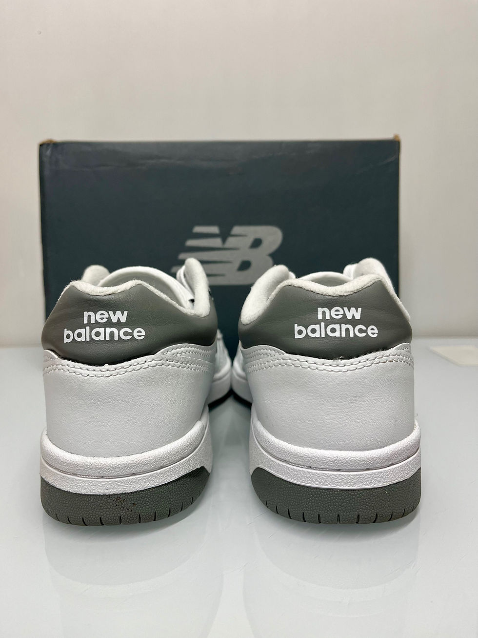 Miniature : Basket Cuir New Balance 480 T41,5 