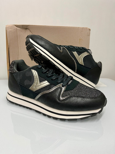 Basket Victoria Noire T38 MIMI SHOES