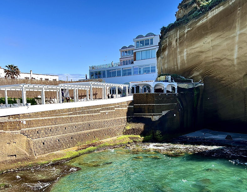 WhatsApp Image 2025-11-21 at 19.35_edited.jpg