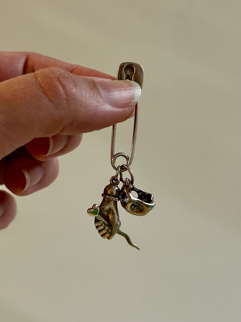 Sterling Silver Skull and Dagger Safety Pin Brooch Cure Thrift