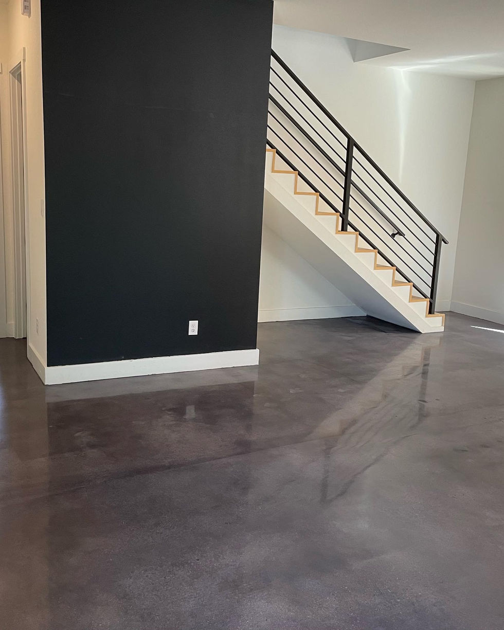 1A4BD7C9-4C32-41D5-8FC8-12790188F3C0