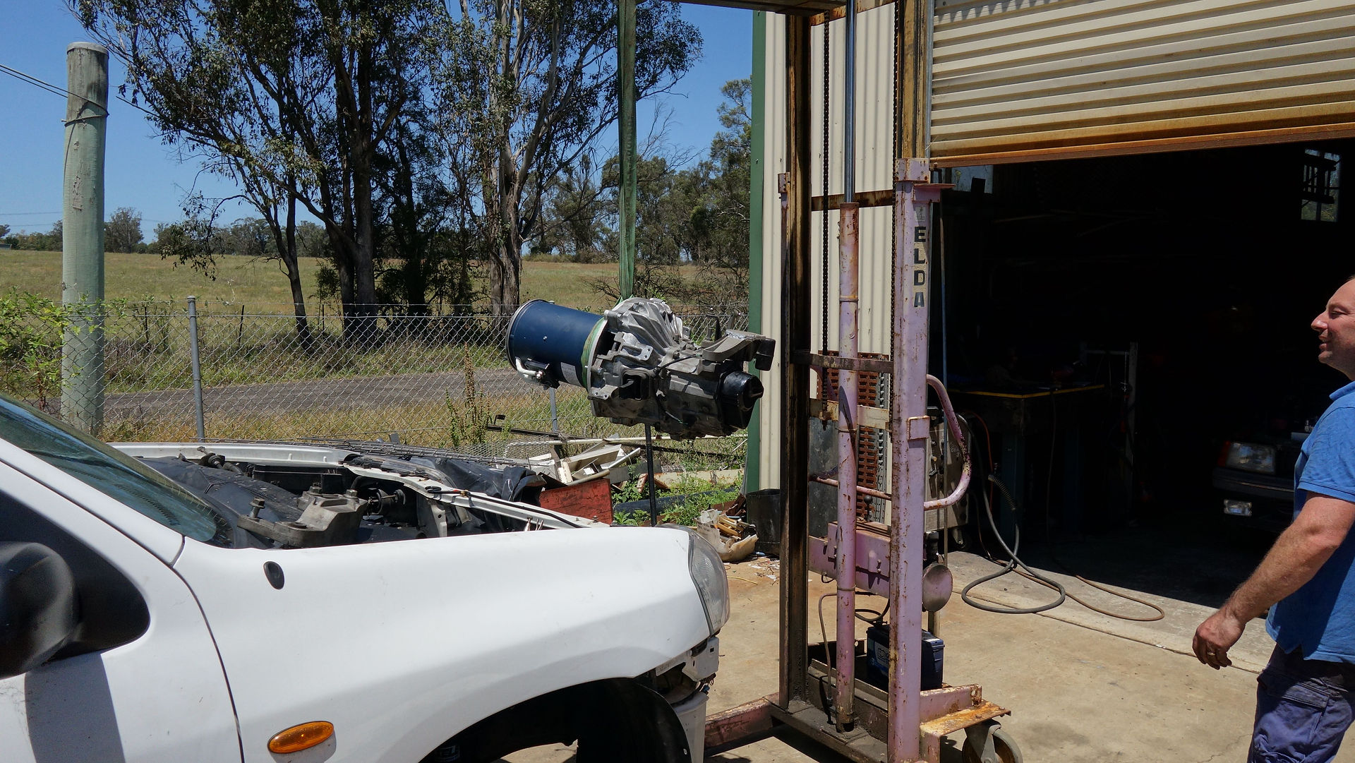 Electric motor goes into car