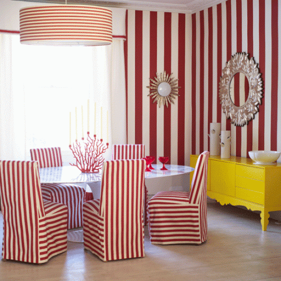 Striped-dining-room.gif