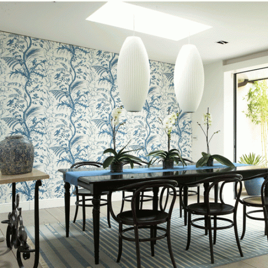 Blue-and-white-dining-room.gif