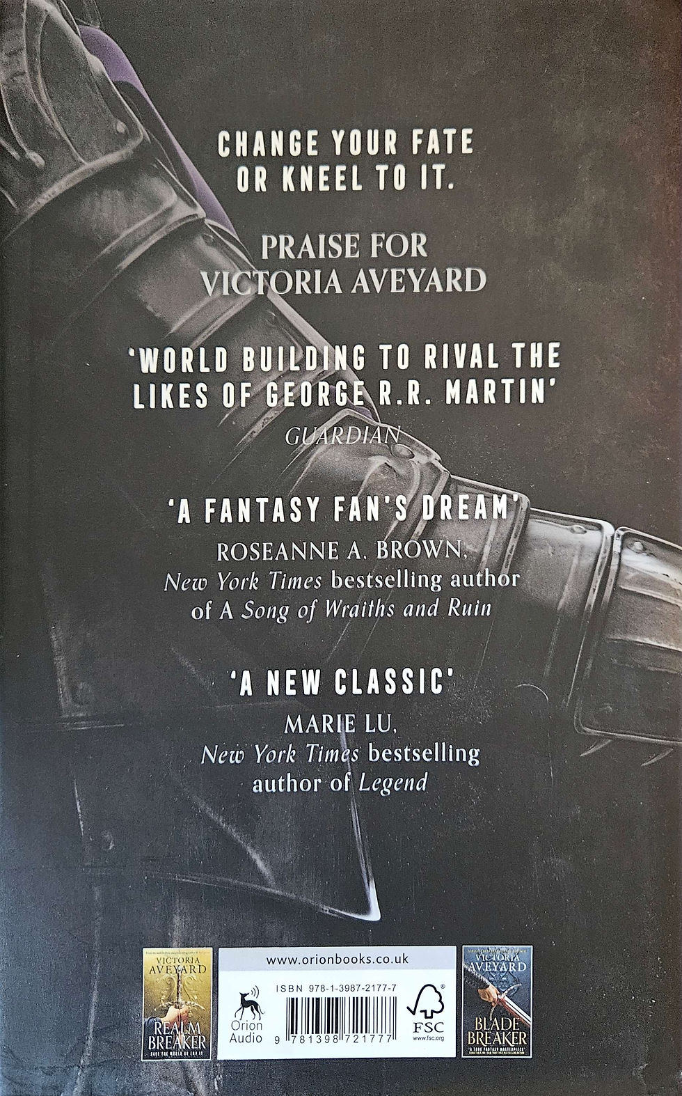 Thumbnail: Fate Breaker by Victoria Aveyard 